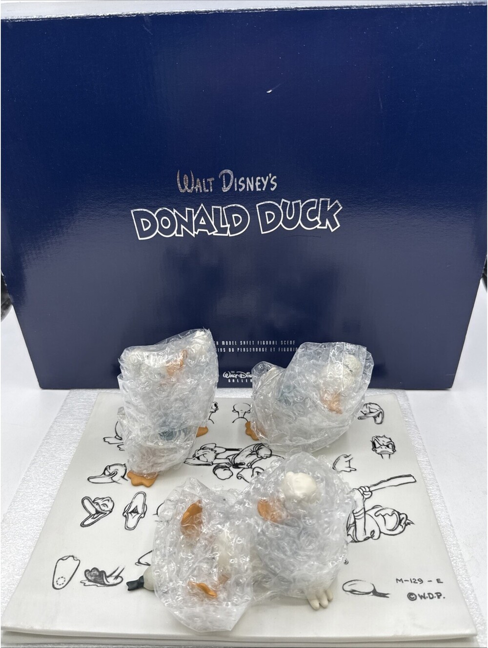 Disney Donald Duck Figure Model Sheet LE Figural Scene Statue Figurine 1078/3000